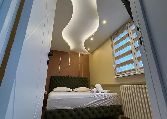 Brend New Luxurious In Downtown With Free Parking Lejlighed Novi Sad